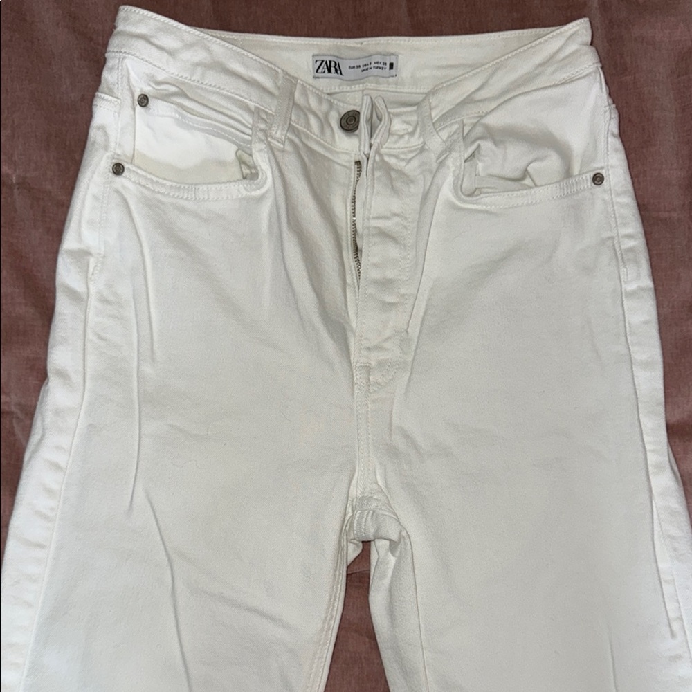 Zara Mini Flare White Jeans